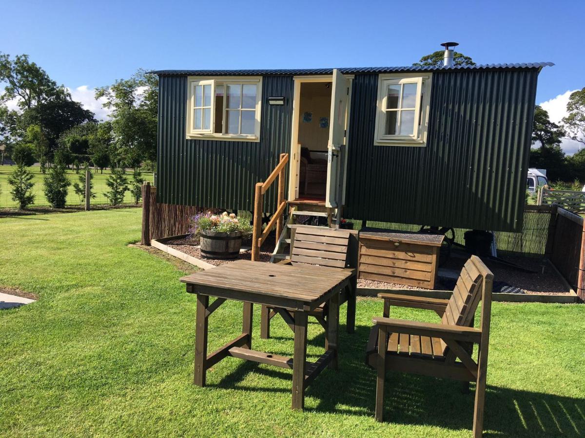 The Hawthorn Shepherds Hut Eyemouth Dış mekan fotoğraf