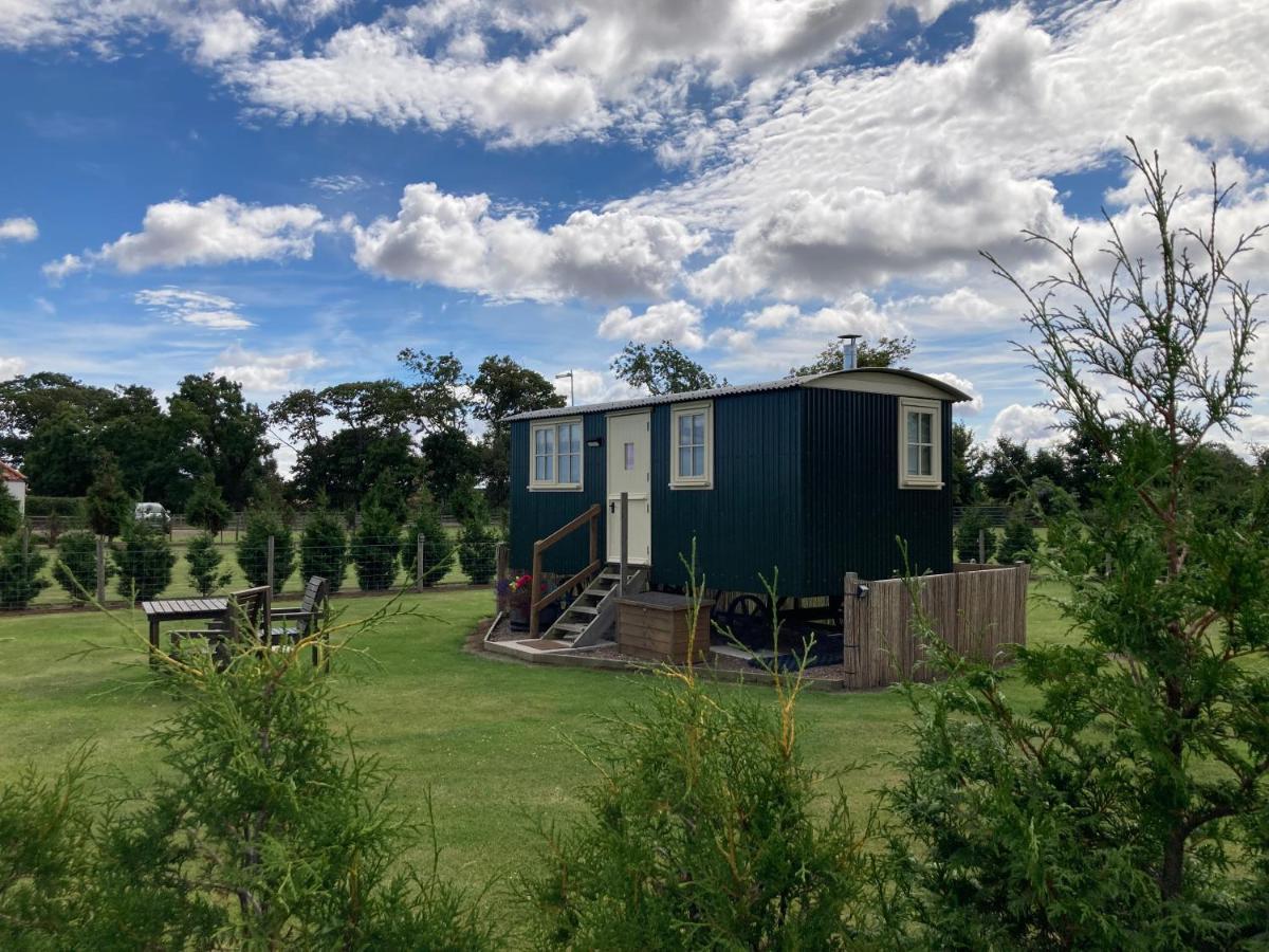 The Hawthorn Shepherds Hut Eyemouth Dış mekan fotoğraf