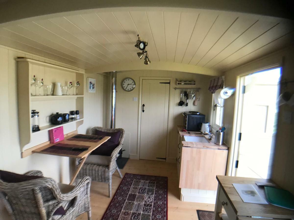 The Hawthorn Shepherds Hut Eyemouth Dış mekan fotoğraf