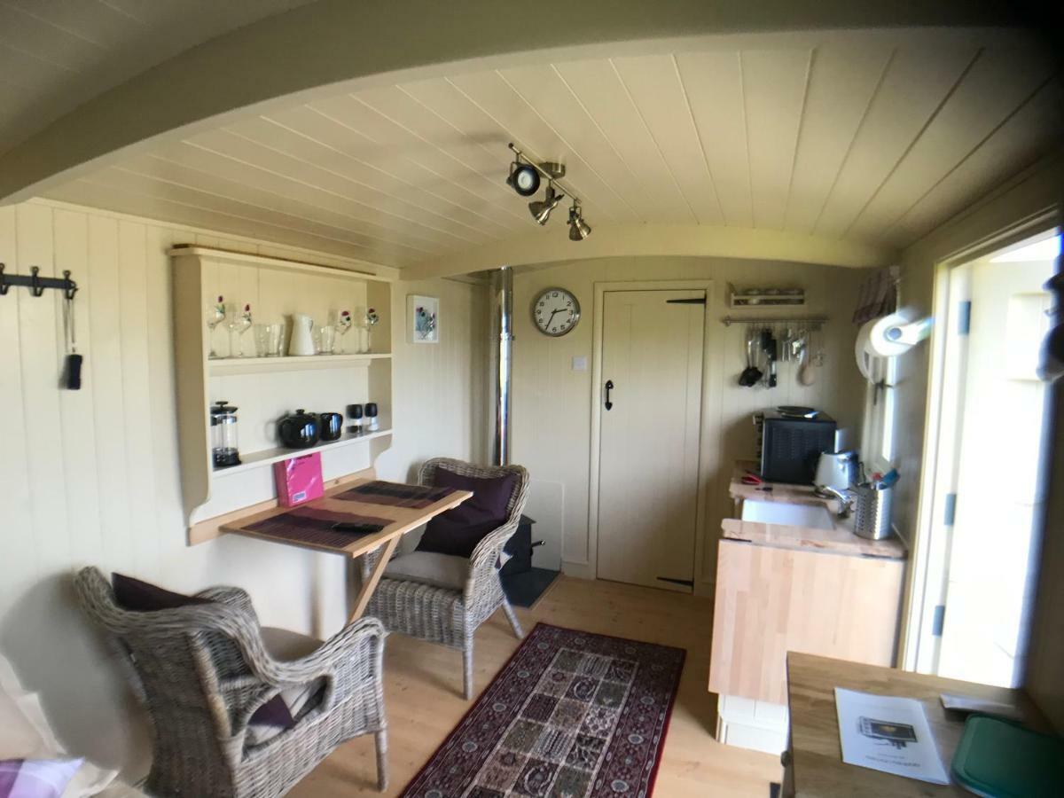 The Hawthorn Shepherds Hut Eyemouth Dış mekan fotoğraf