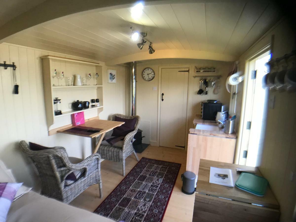 The Hawthorn Shepherds Hut Eyemouth Dış mekan fotoğraf