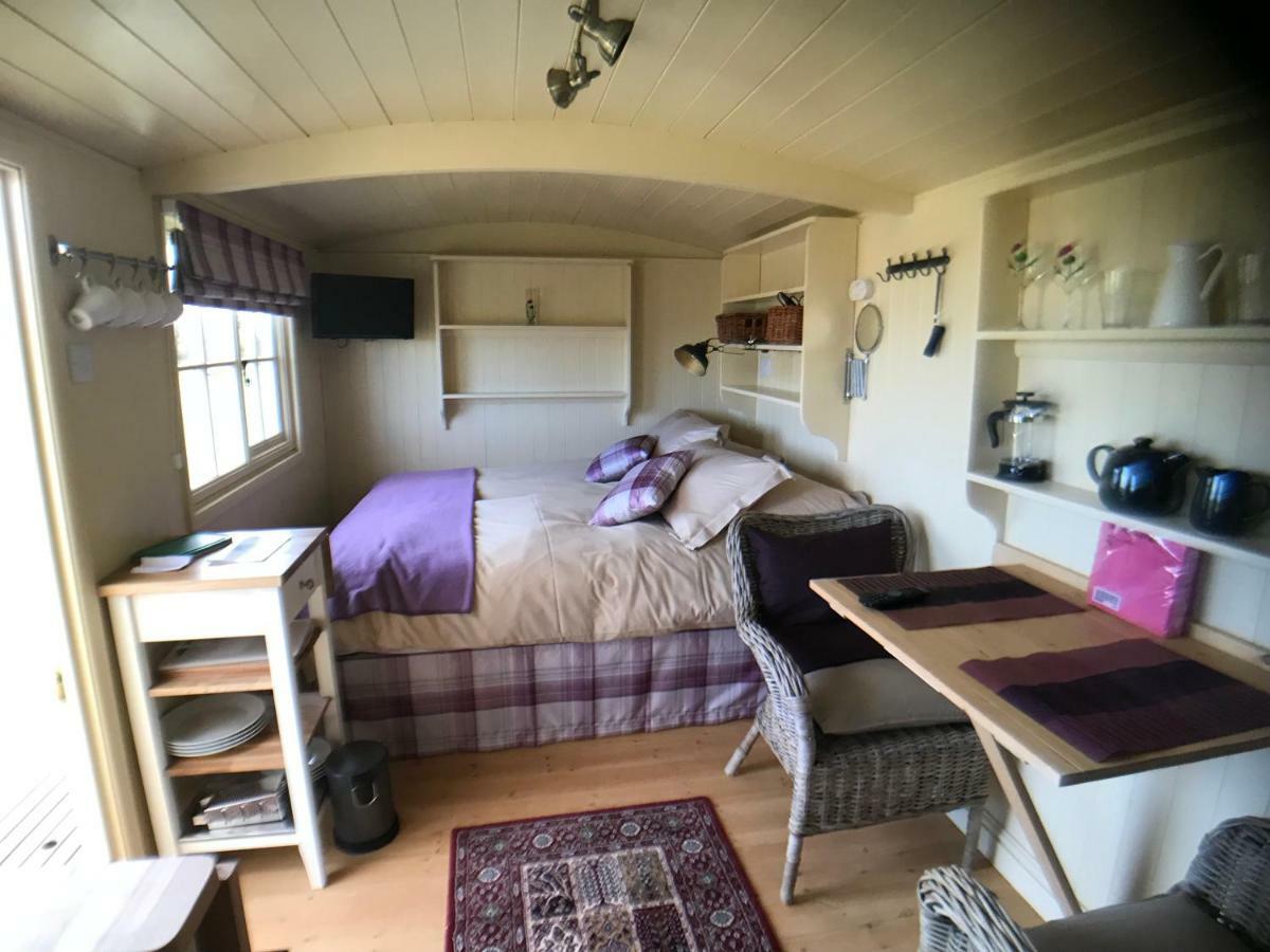 The Hawthorn Shepherds Hut Eyemouth Dış mekan fotoğraf